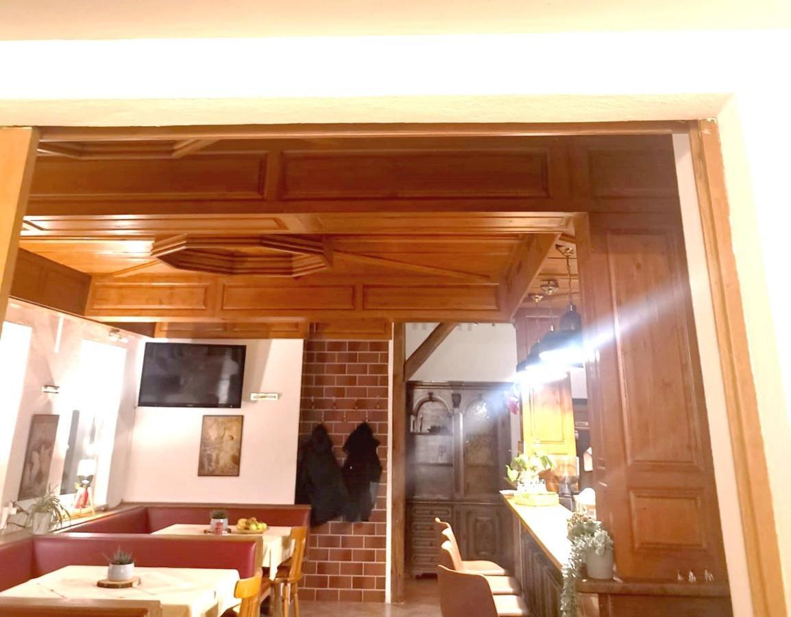 Arkadenhof Bed and Breakfast Fürstenfeld Exteriör bild