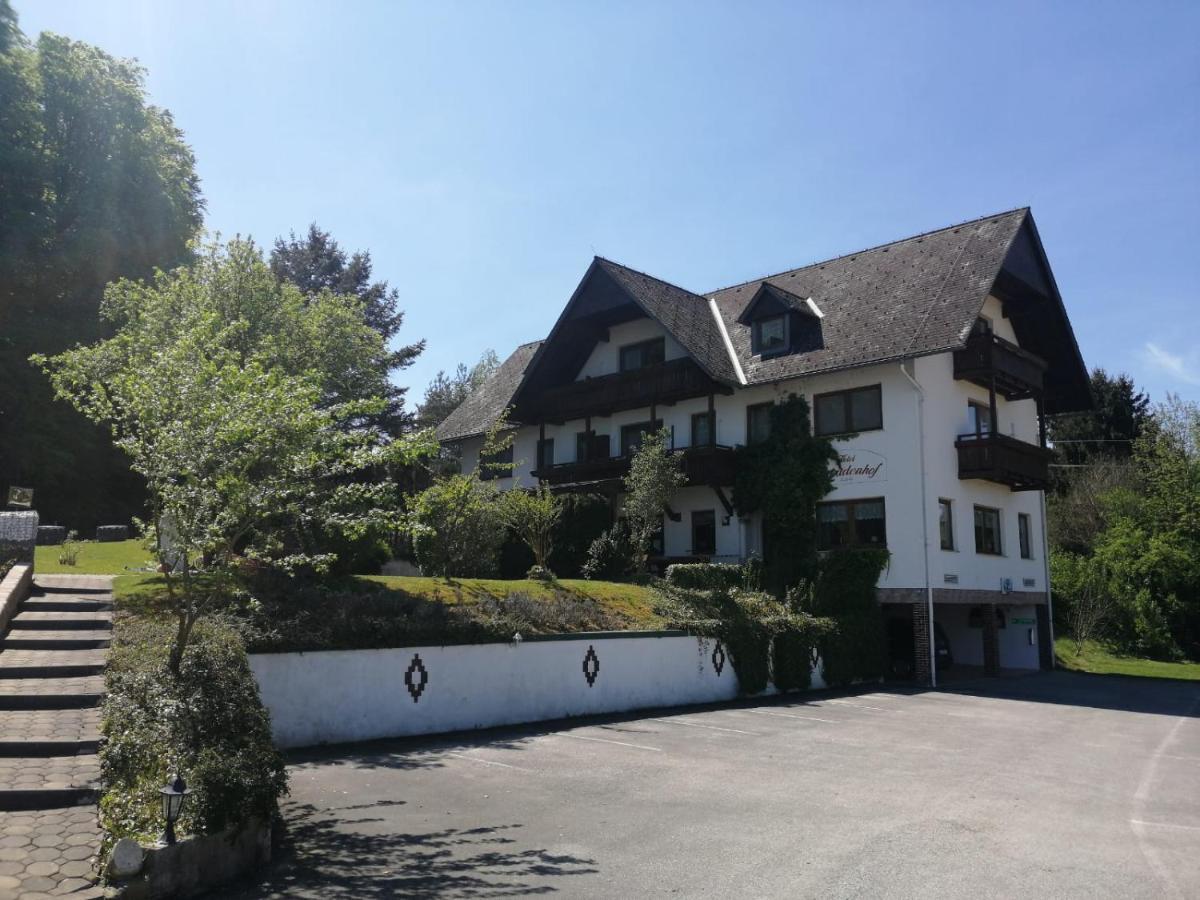 Arkadenhof Bed and Breakfast Fürstenfeld Exteriör bild
